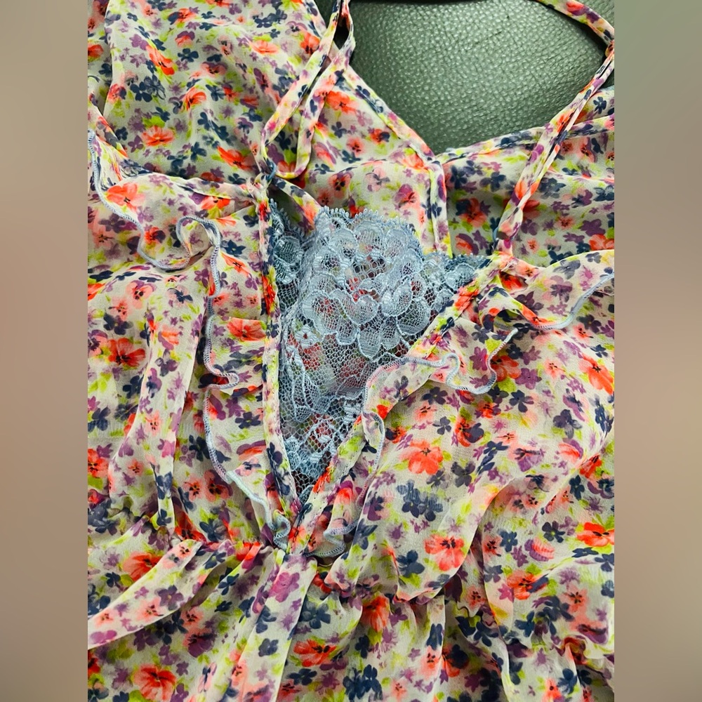 Victoria's Secret Multicolor Floral Chiffon Camisole - Picture 8 of 12